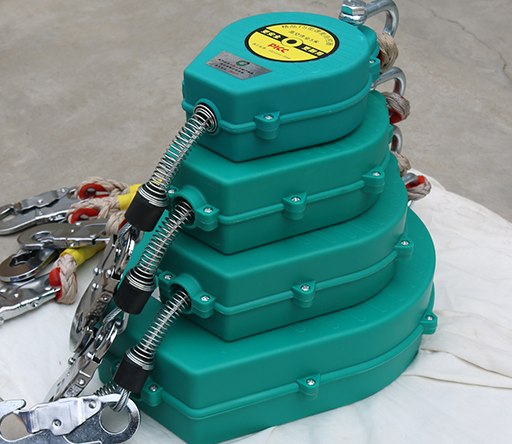 速差防墜器是高空作業(yè)人員的后悔藥